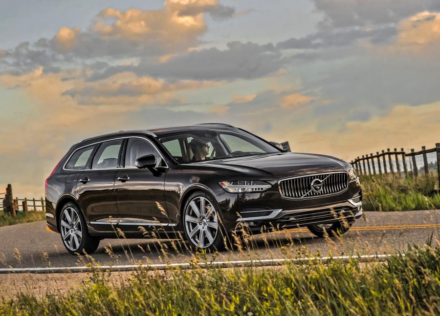  Volvo V90 T6 Inscription 2017 года  (NA) (фото 8 из 19)